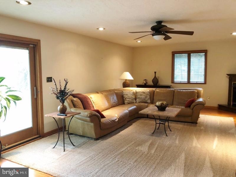 481 School Road York, PA 17407 - Photo 4 of 26 Gallery Image 4