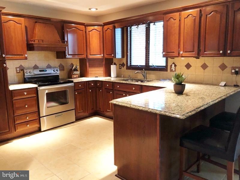 481 School Road York, PA 17407 - Photo 6 of 26 Gallery Image 6