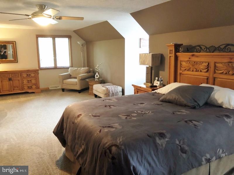 481 School Road York, PA 17407 - Photo 8 of 26 Gallery Image 8