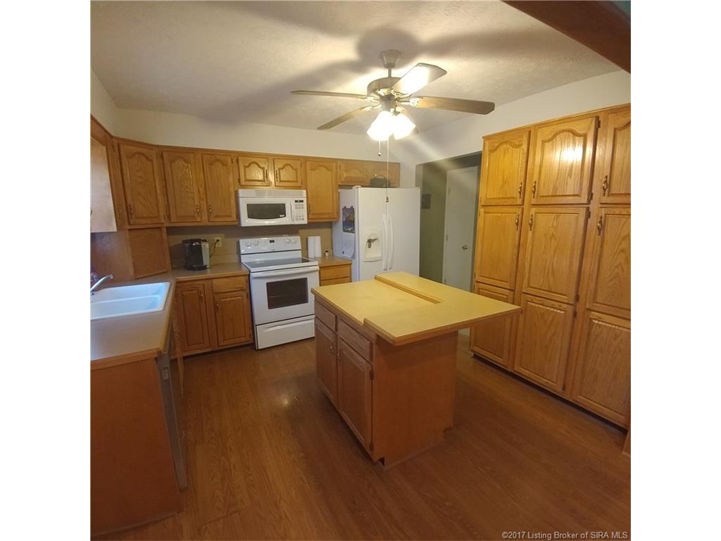 4710 Raymond Road Northeast Corydon, IN 47112 - Photo 14 of 35