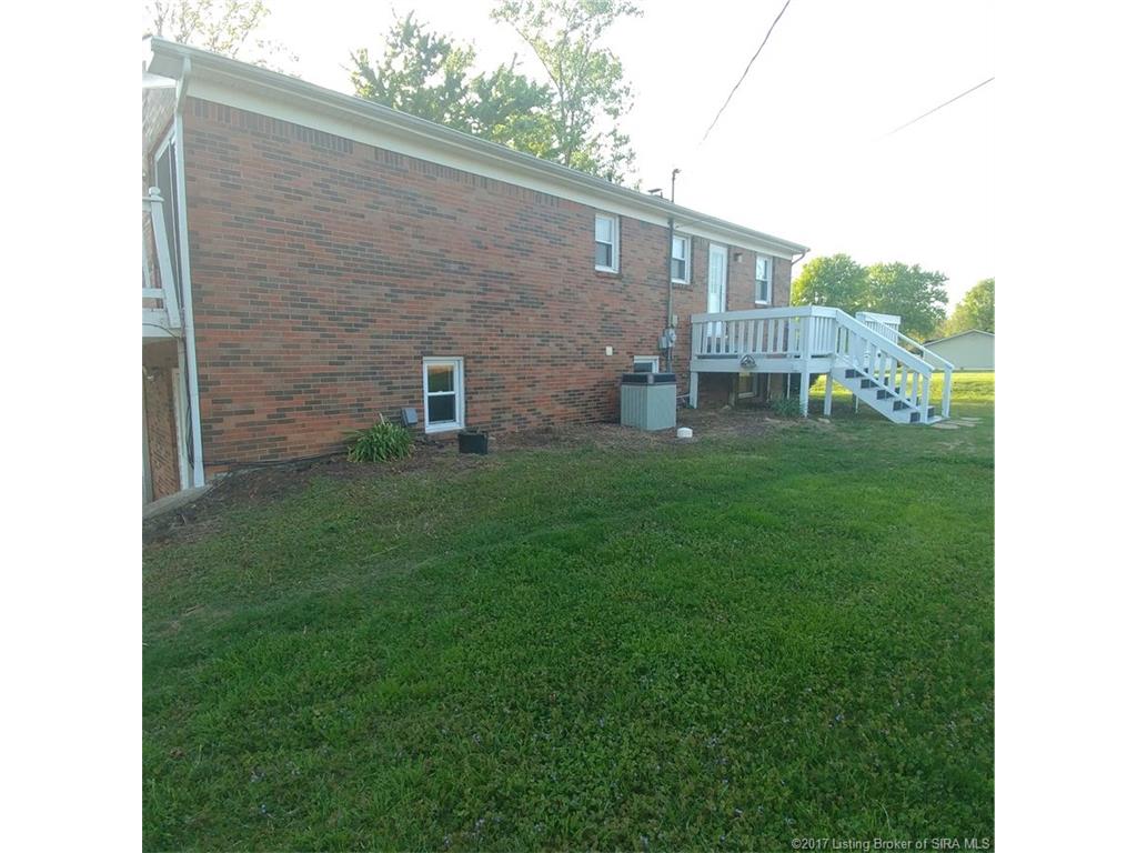 4710 Raymond Road Northeast Corydon, IN 47112 - Photo 9 of 35