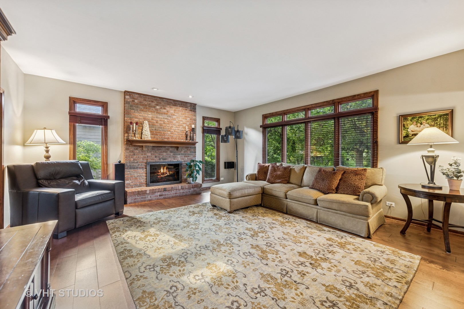 1343 Dunrobin Road Naperville, IL 60540 - Photo 14 of 65 Gallery Image 14