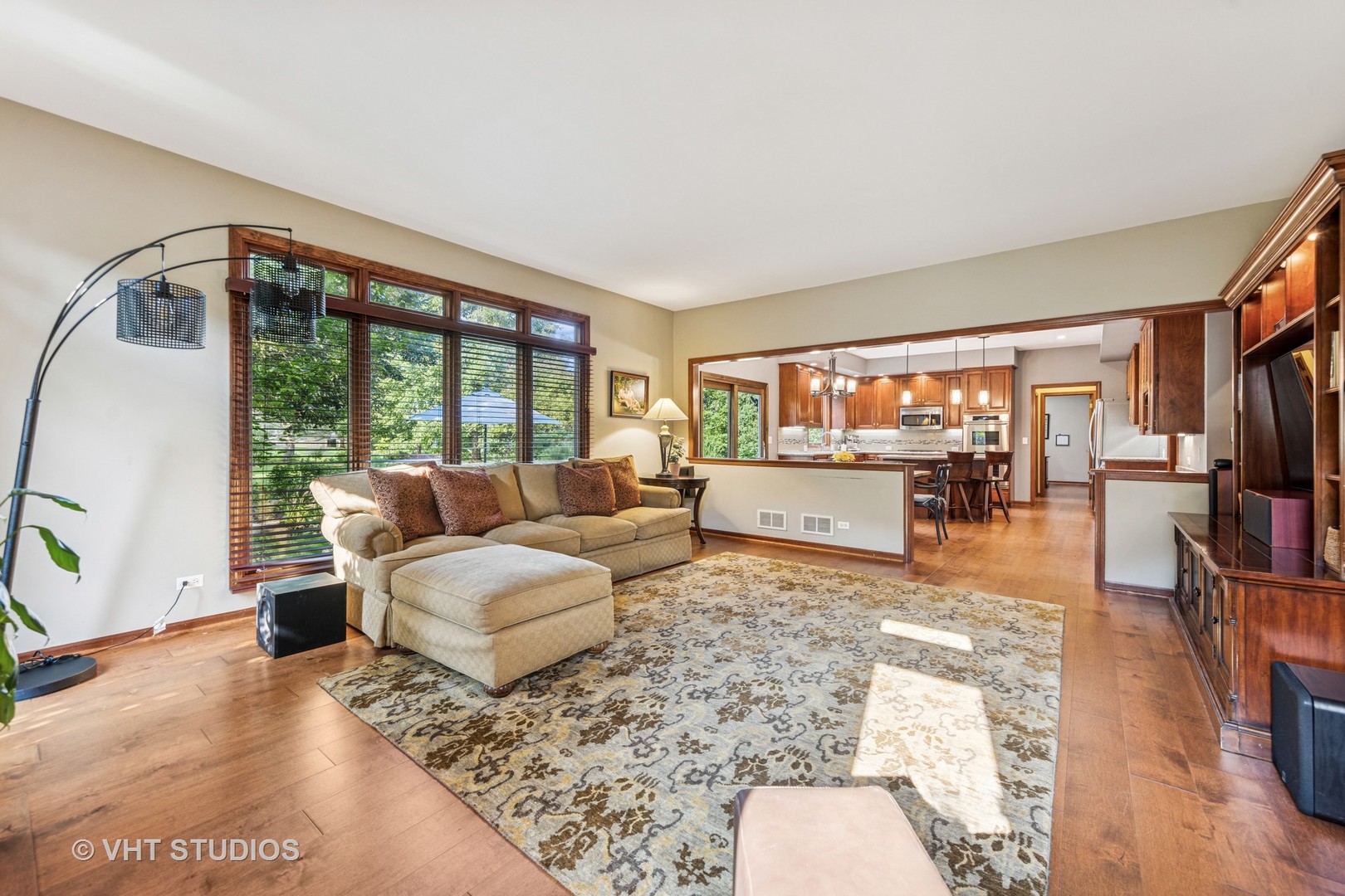 1343 Dunrobin Road Naperville, IL 60540 - Photo 15 of 65 Gallery Image 15
