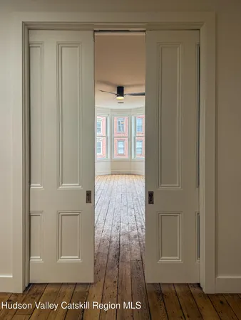 a view of entryway with front door