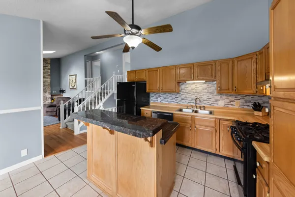 $279,500 | 311 Oak Tree Drive, Clinton, MI 49236