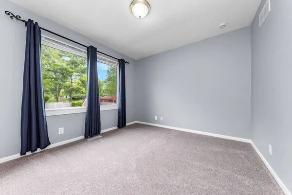$279,500 | 311 Oak Tree Drive, Clinton, MI 49236