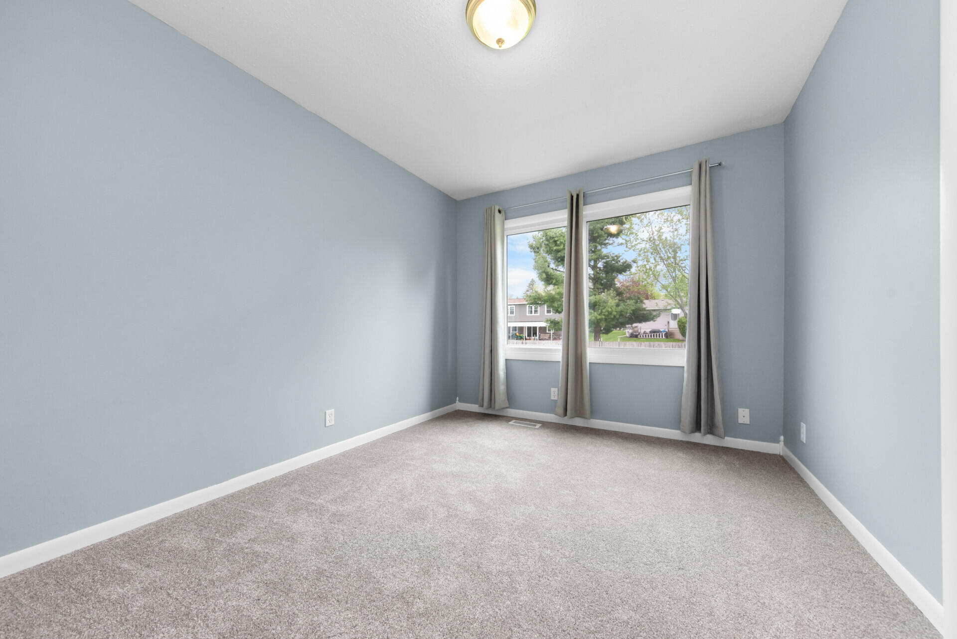 311 Oak Tree Drive Clinton, MI 49236 - Photo 22 of 57 031_37
