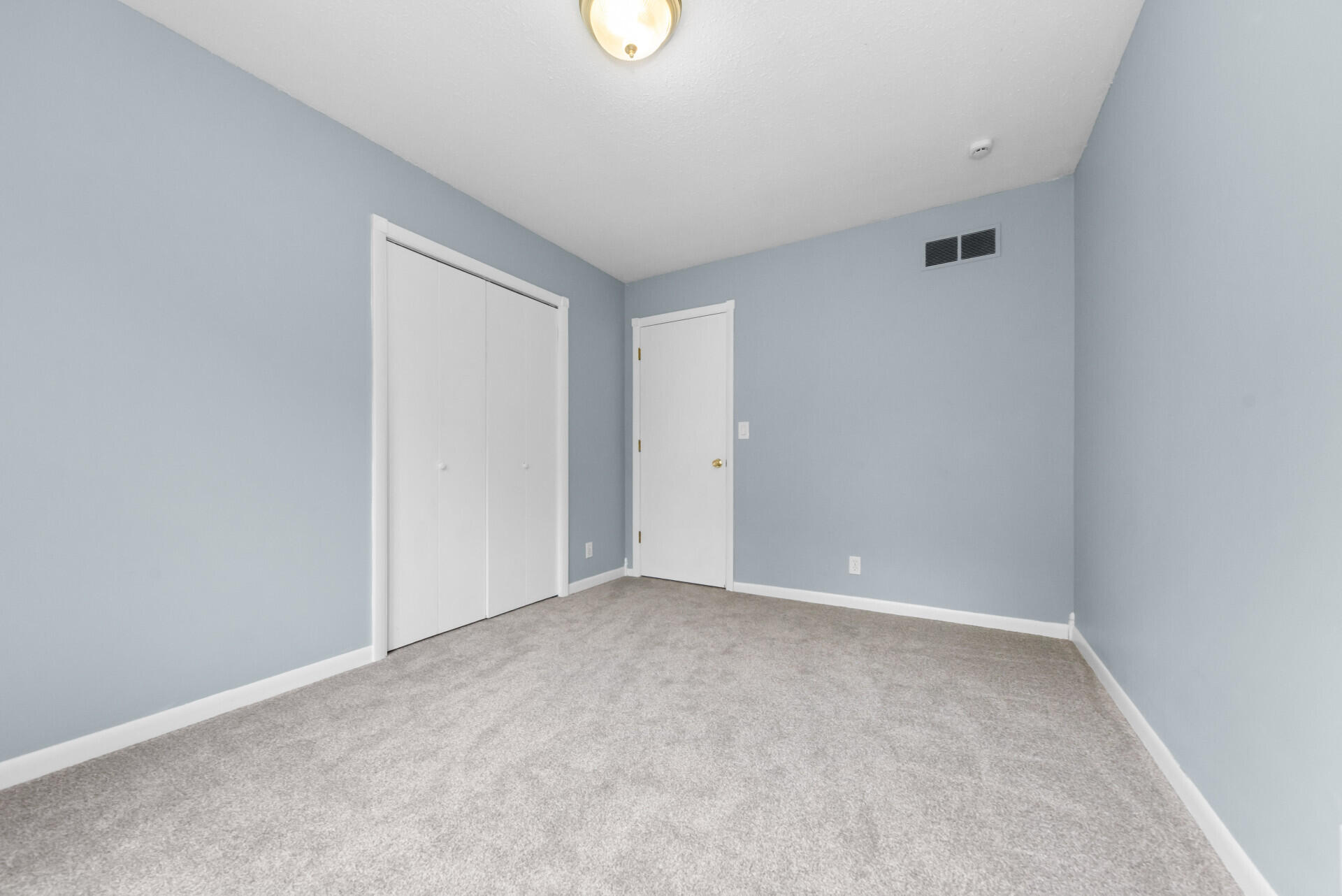 311 Oak Tree Drive Clinton, MI 49236 - Photo 23 of 57 032_38