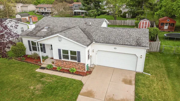 $279,500 | 311 Oak Tree Drive, Clinton, MI 49236