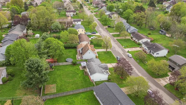 $279,500 | 311 Oak Tree Drive, Clinton, MI 49236