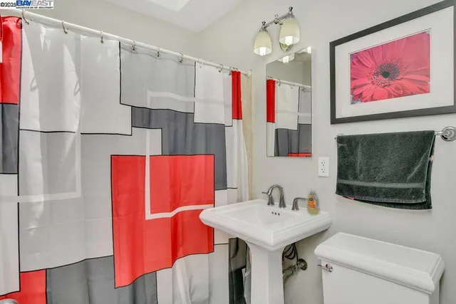 $949,800 | 1311 Via Manzanas, San Lorenzo, CA 94580