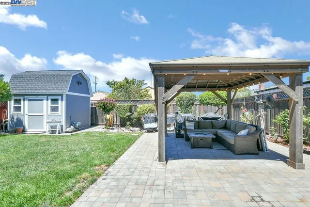 $949,800 | 1311 Via Manzanas, San Lorenzo, CA 94580