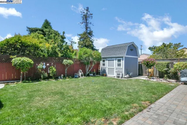 $949,800 | 1311 Via Manzanas, San Lorenzo, CA 94580