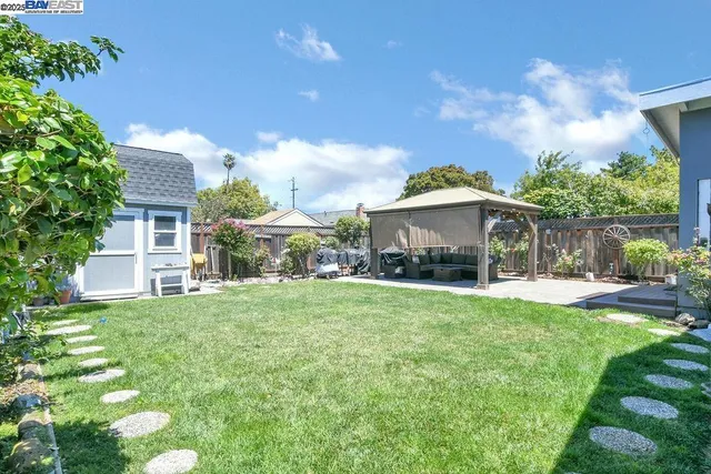 $949,800 | 1311 Via Manzanas, San Lorenzo, CA 94580