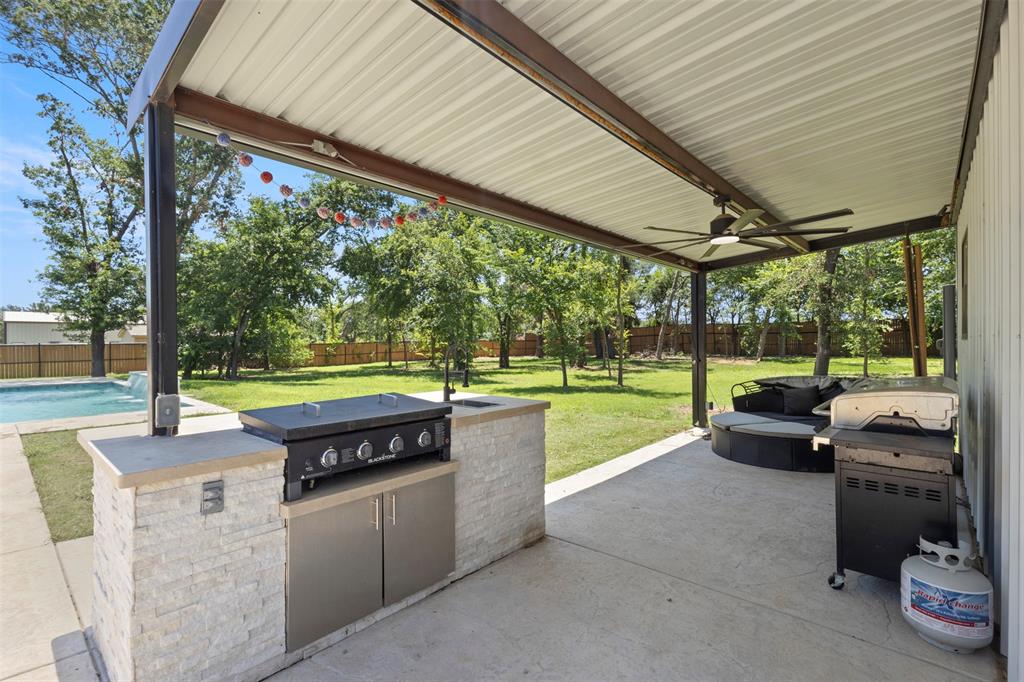 904 Taylor Branch Springtown, TX 76082 - Photo 30 of 37
