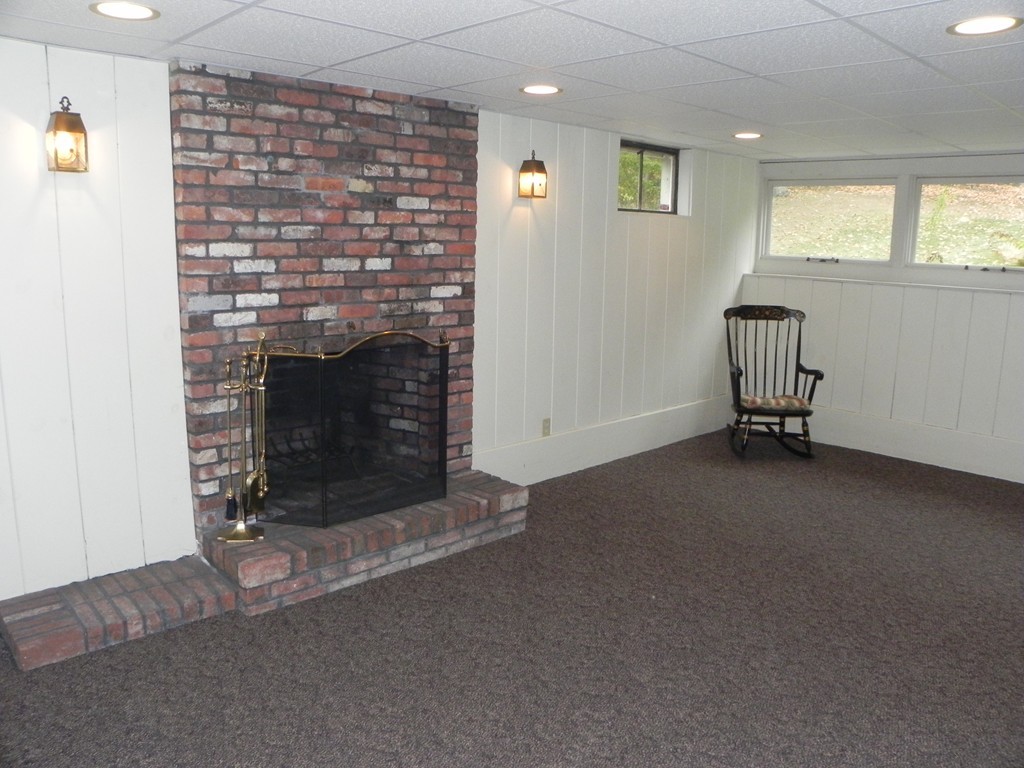 8 Rockland Road Danvers, MA 01923 - Photo 25 of 30 Gallery Image 25