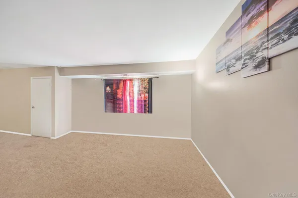 $229,000 | 222 Pointe Circle North, Unit 2, Coram, NY 11727