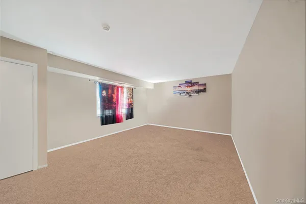 $229,000 | 222 Pointe Circle North, Unit 2, Coram, NY 11727