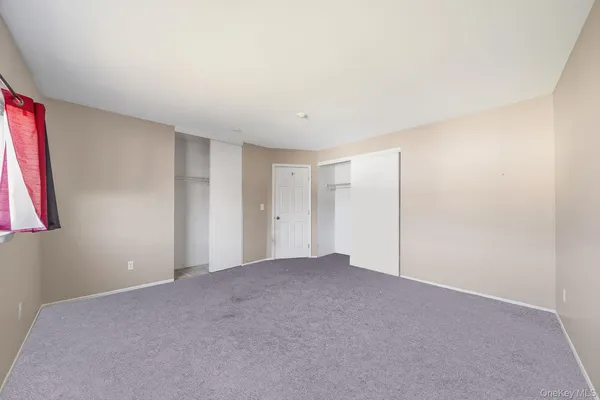 $229,000 | 222 Pointe Circle North, Unit 2, Coram, NY 11727