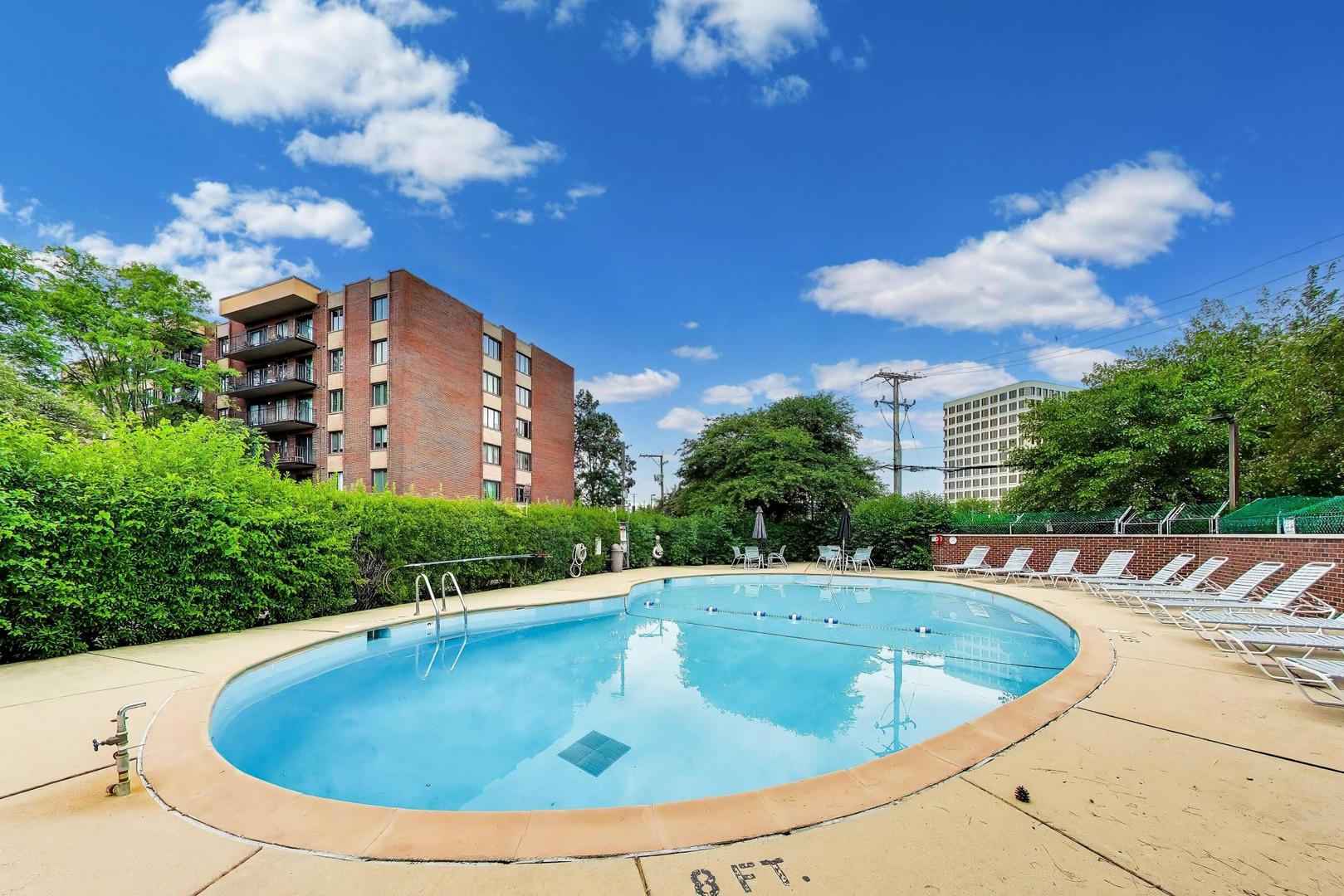 9558 Gross Point Road, Unit A605 Skokie, IL 60076 - Photo 23 of 24