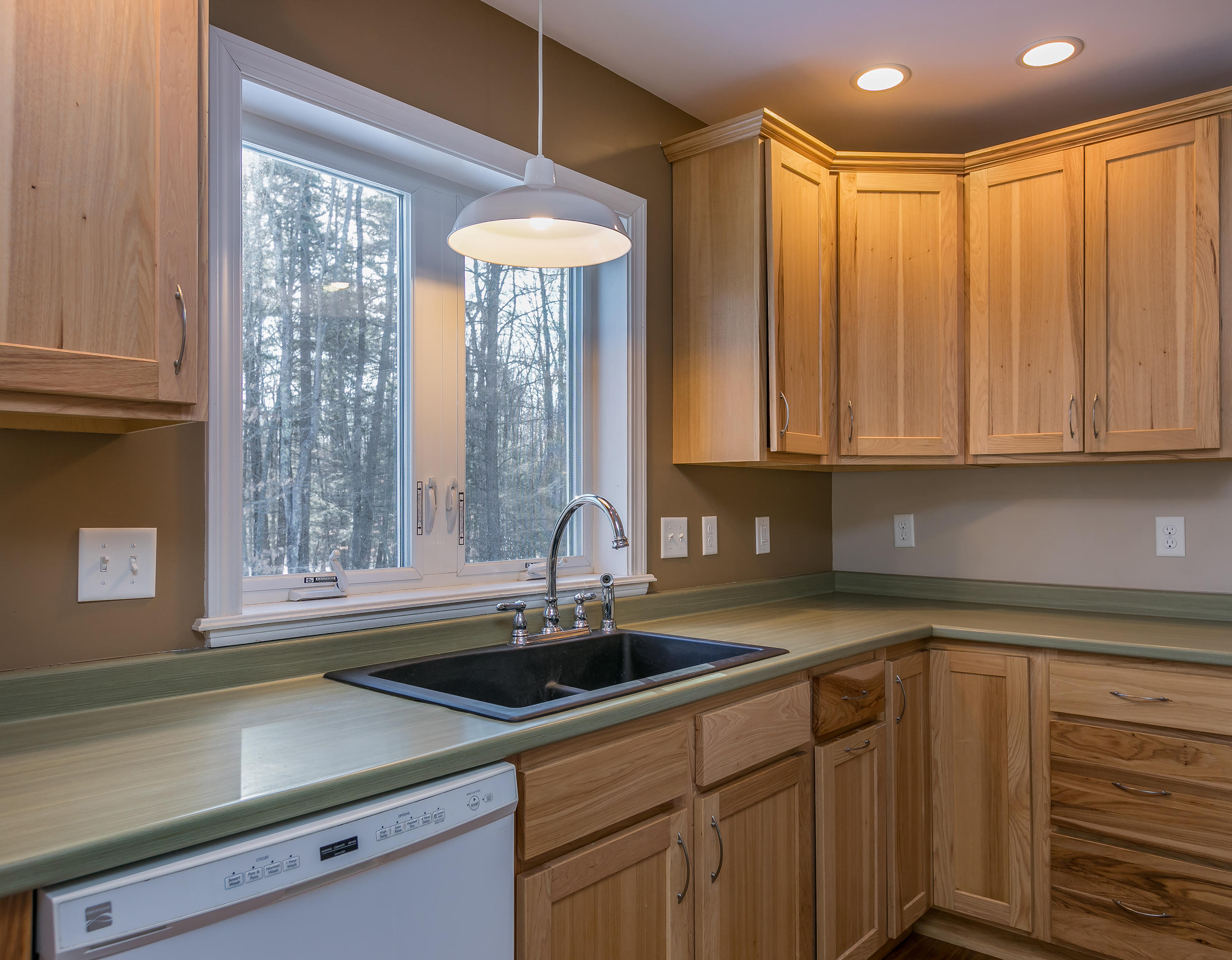 48 Orchard Road Cumberland, ME 04021 - Photo 23 of 33 Kitchen-4