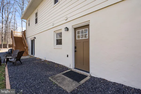 $2,350 | 7258 Baldwin Ridge Road, Unit B, Warrenton, VA 20187