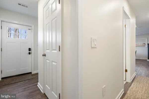$2,350 | 7258 Baldwin Ridge Road, Unit B, Warrenton, VA 20187