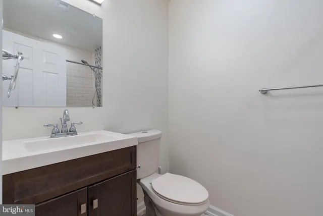 $2,650 | 7258 Baldwin Ridge Road, Unit B, Warrenton, VA 20187