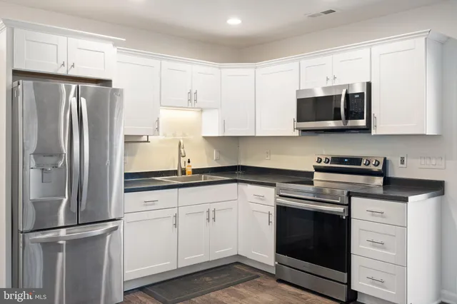 $2,650 | 7258 Baldwin Ridge Road, Unit B, Warrenton, VA 20187