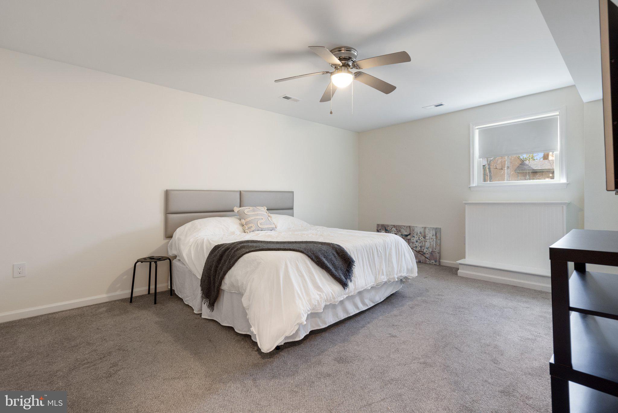 7258 Baldwin Ridge Road, Unit B Warrenton, VA 20187 - Photo 22 of 36