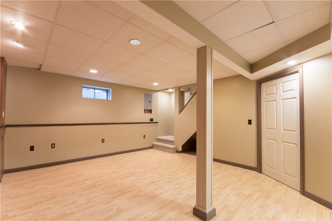 5804 Post Road, Unit 8 Warwick, RI 02818 - Photo 13 of 17