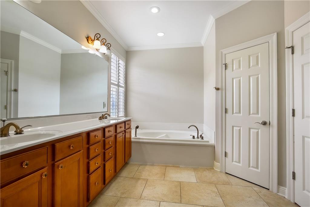 1210 Rue Degas Mandeville, LA 70471 - Photo 15 of 24 Gallery Image 15
