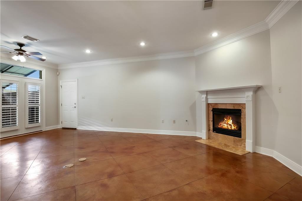 1210 Rue Degas Mandeville, LA 70471 - Photo 5 of 24 Gallery Image 5