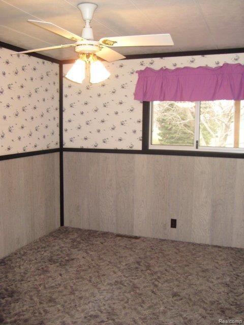 684 Green Crescent Perry, MI 48872 - Photo 11 of 17 684 bed2