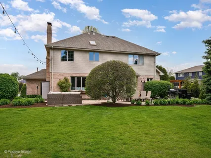 $695,000 | 21017 Stratford Court, Mokena, IL 60448