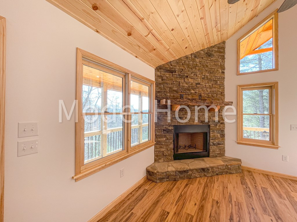 70 Sterling Birch Path Murphy, NC 28906 - Photo 2 of 14