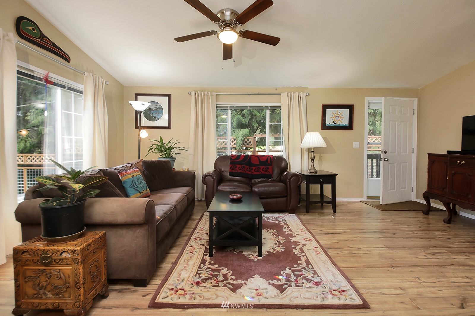 7882 Decatur Avenue Clinton, WA 98236 - Photo 15 of 37 Gallery Image 15