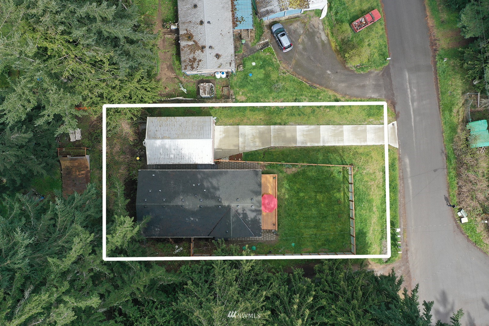 7882 Decatur Avenue Clinton, WA 98236 - Photo 27 of 37 Gallery Image 27