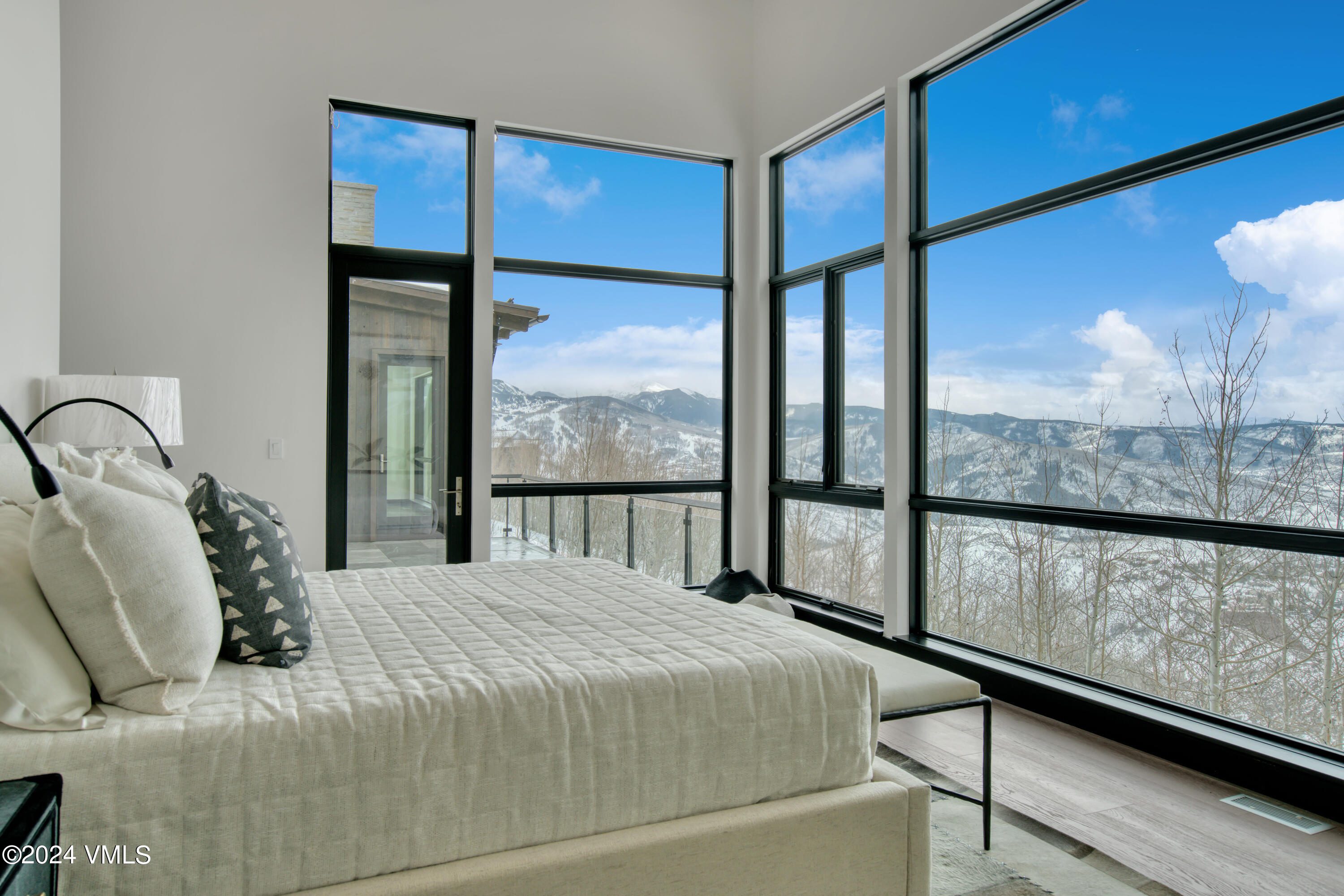 643 Chiming Bells Avon, CO 81620 - Photo 20 of 39 643 Chiming Bells winter primary