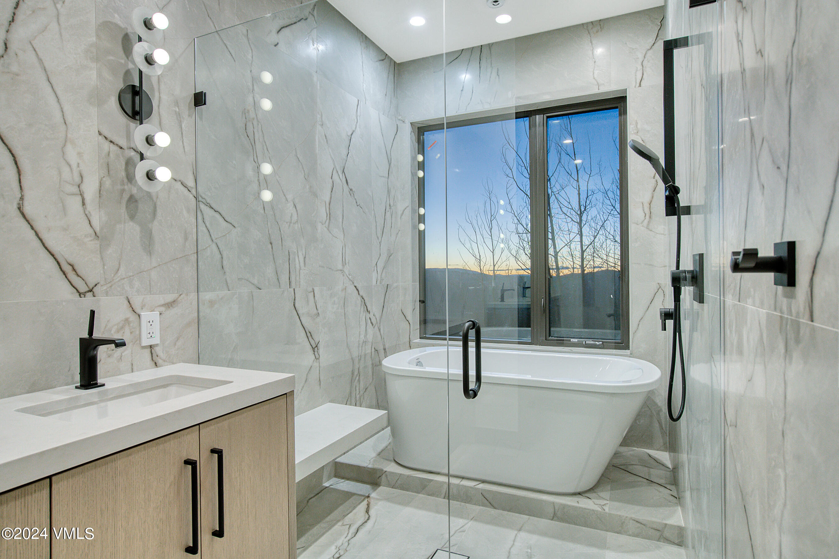 643 Chiming Bells Avon, CO 81620 - Photo 29 of 39 643 Chiming Bells wet room