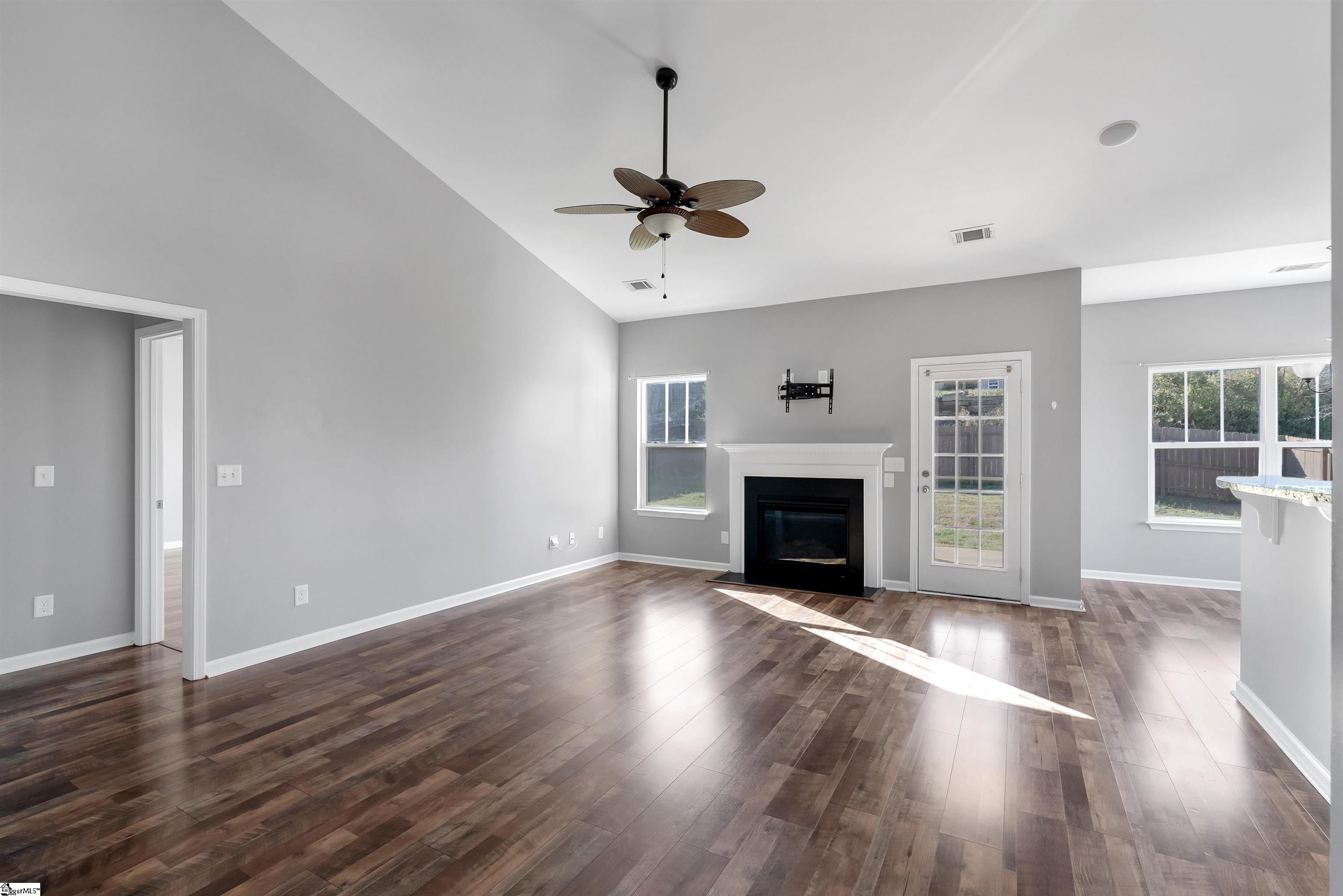 109 Withington Boulevard Simpsonville, SC 29681 - Photo 4 of 22