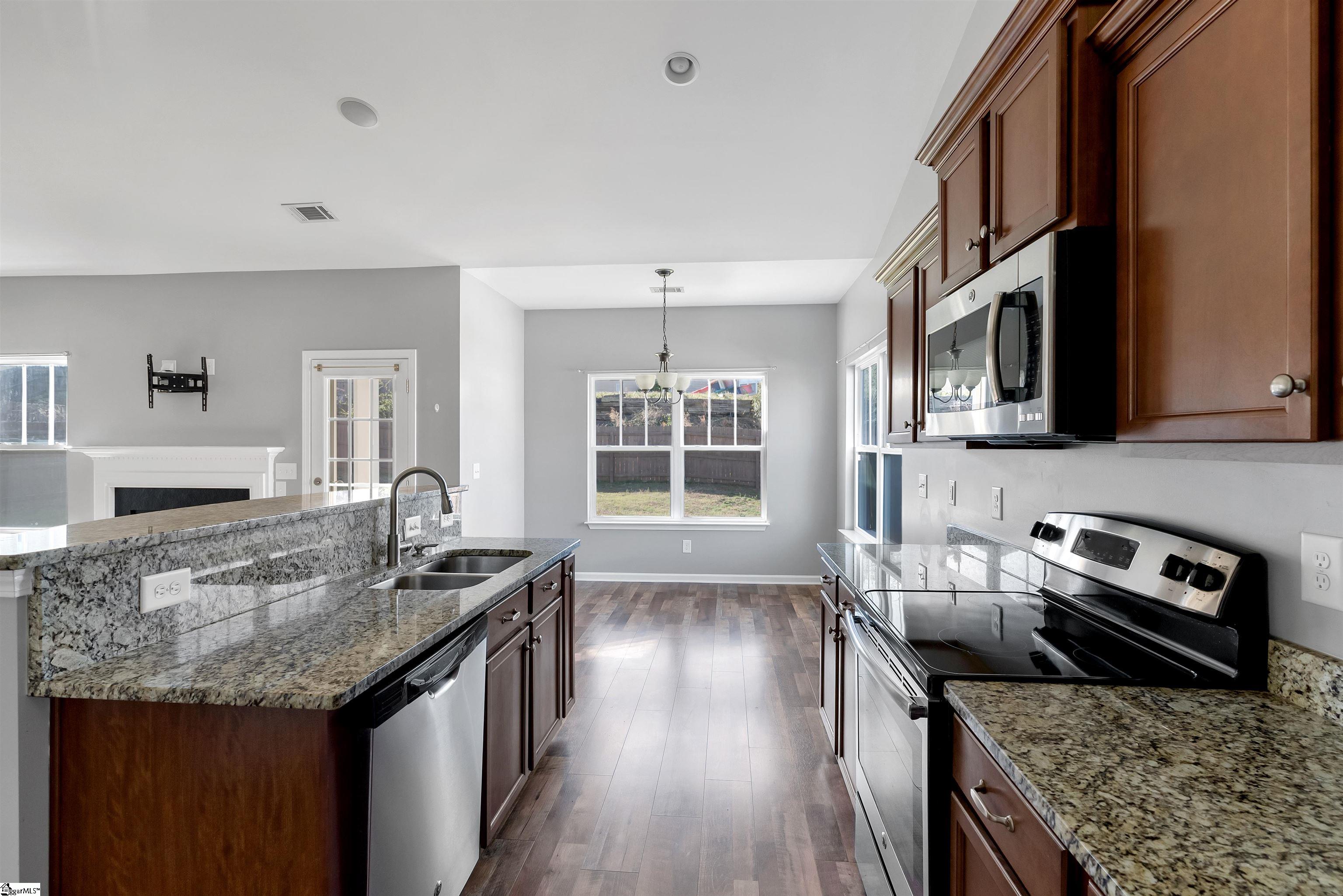 109 Withington Boulevard Simpsonville, SC 29681 - Photo 8 of 22