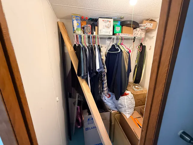 $69,000 | 9 McCusker Place, Claremont, NH 03743