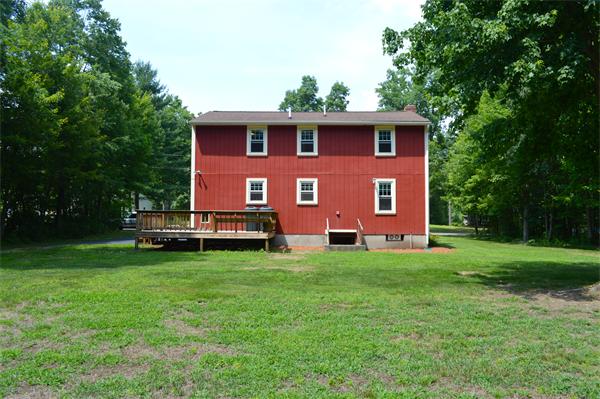 49 Peabody Road Shirley, MA 01464 - Photo 25 of 27