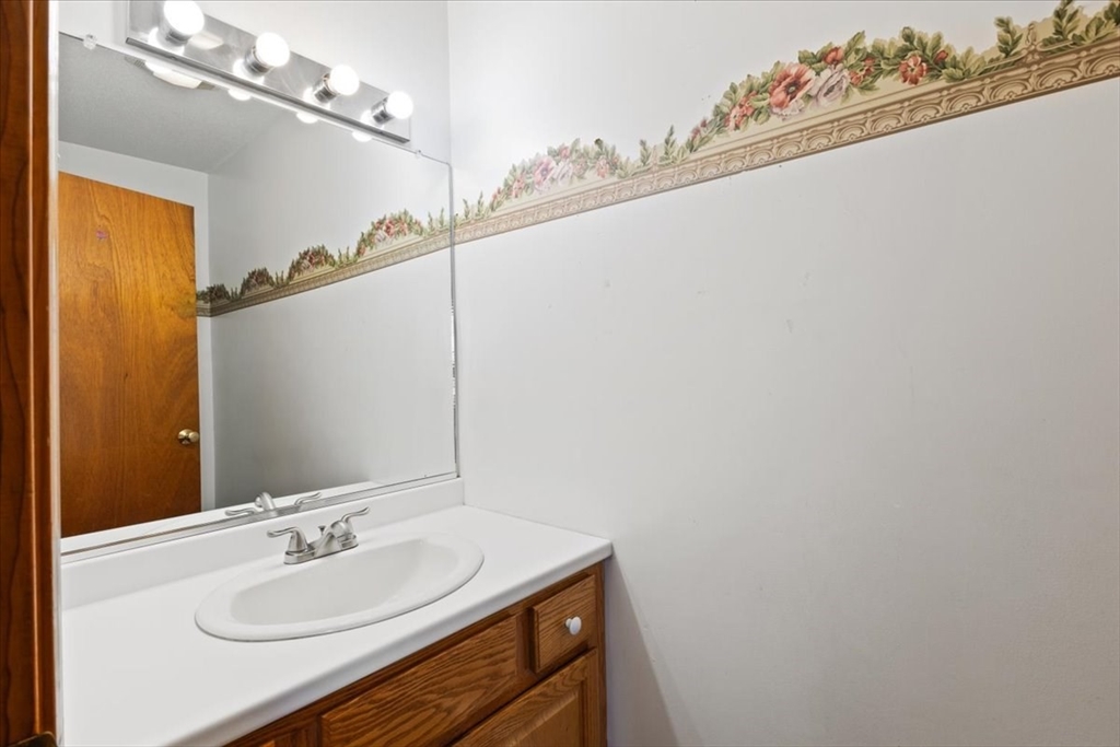 10-12 Beach Street Fall River, MA 02721 - Photo 30 of 42 Gallery Image 30