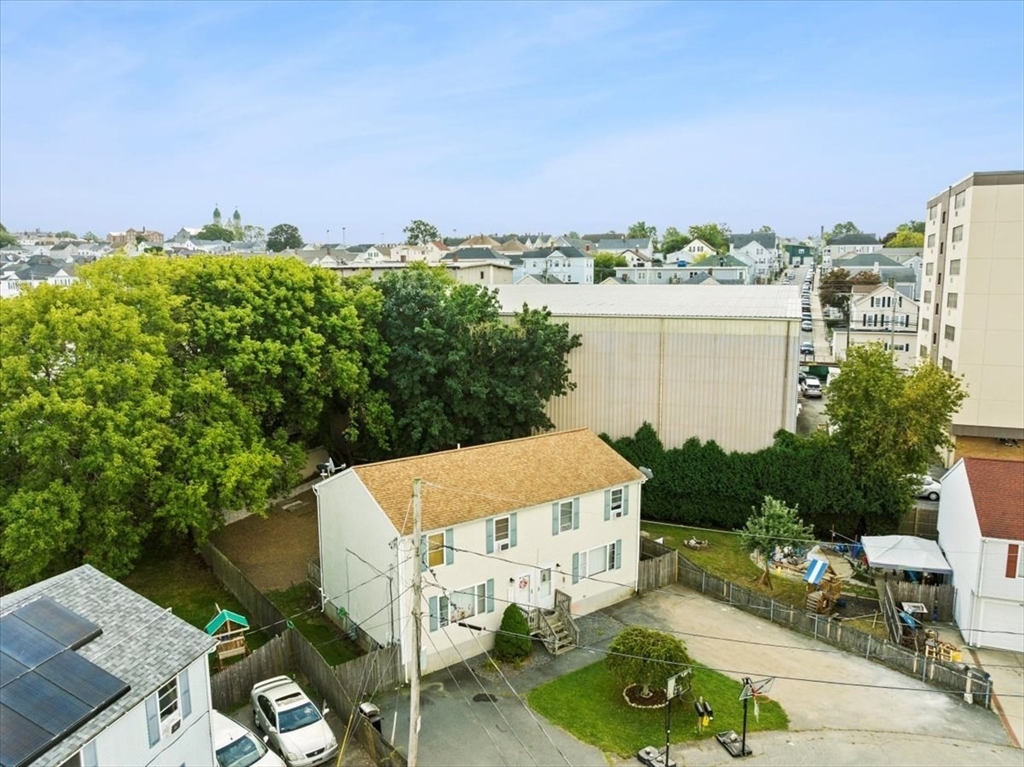 10-12 Beach Street Fall River, MA 02721 - Photo 6 of 42 Gallery Image 6