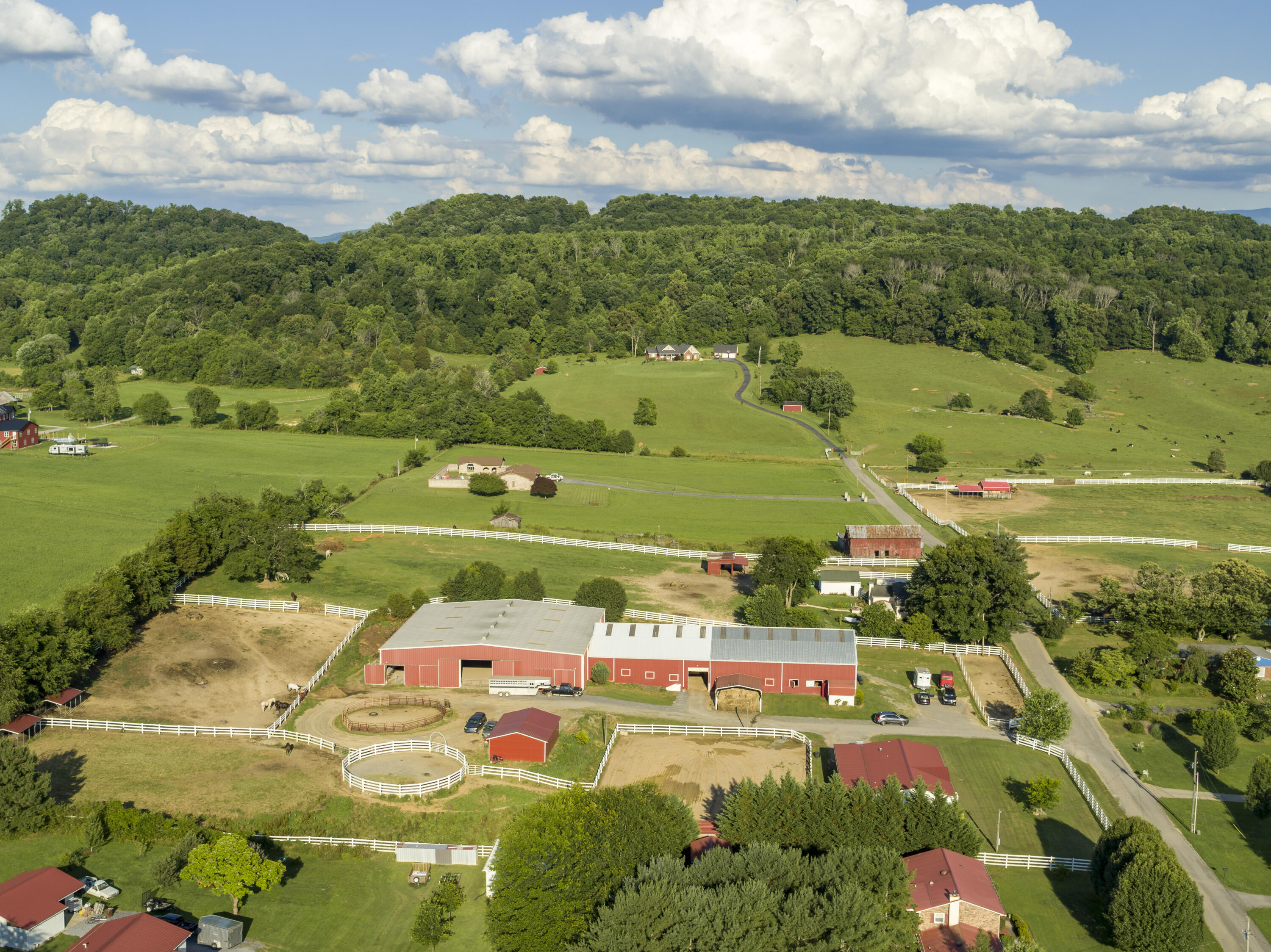 139 Cable Road Jonesborough, TN 37659 - Photo 1 of 47 CableAerials--4