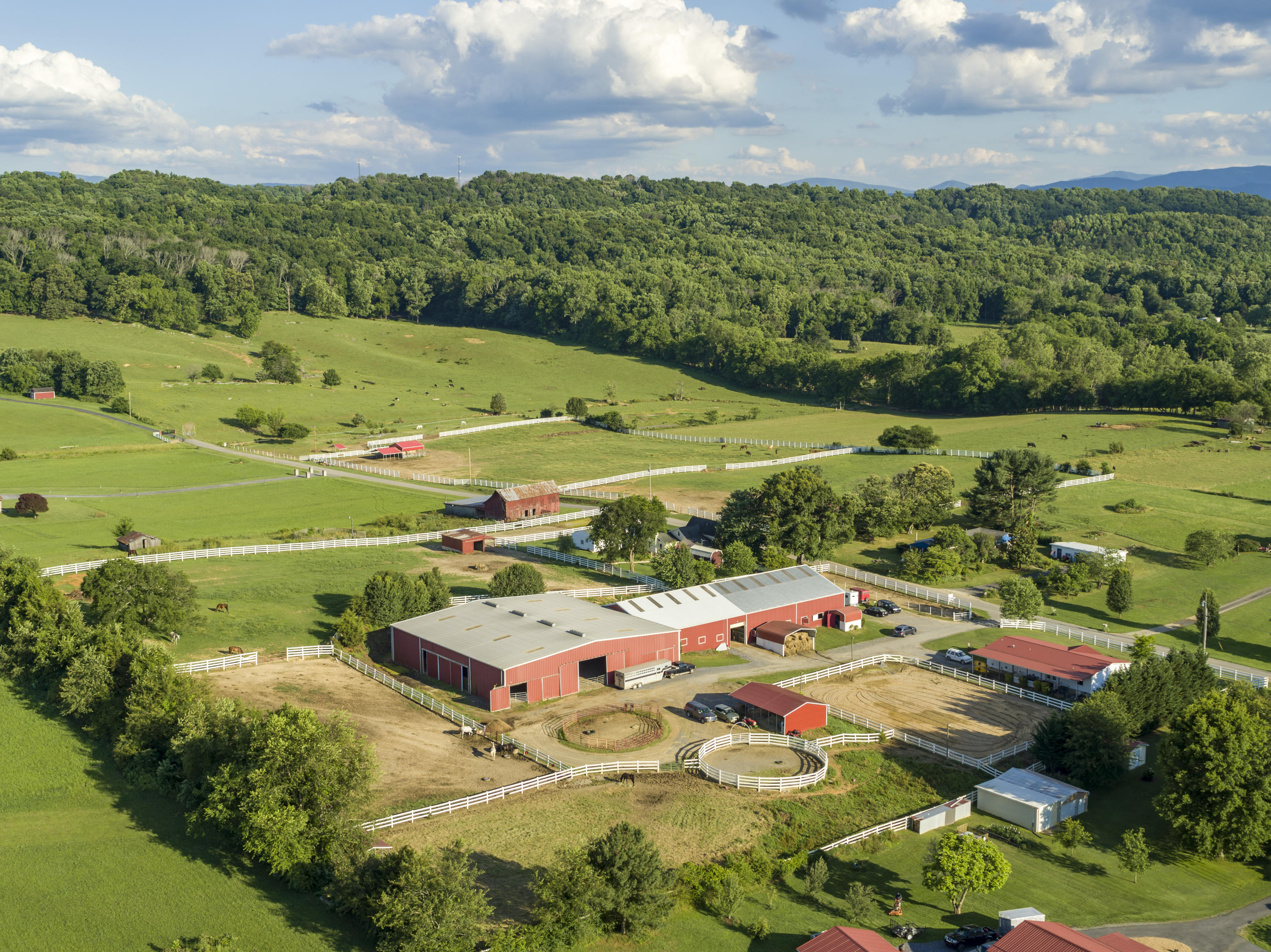 139 Cable Road Jonesborough, TN 37659 - Photo 2 of 47 CableAerials--5