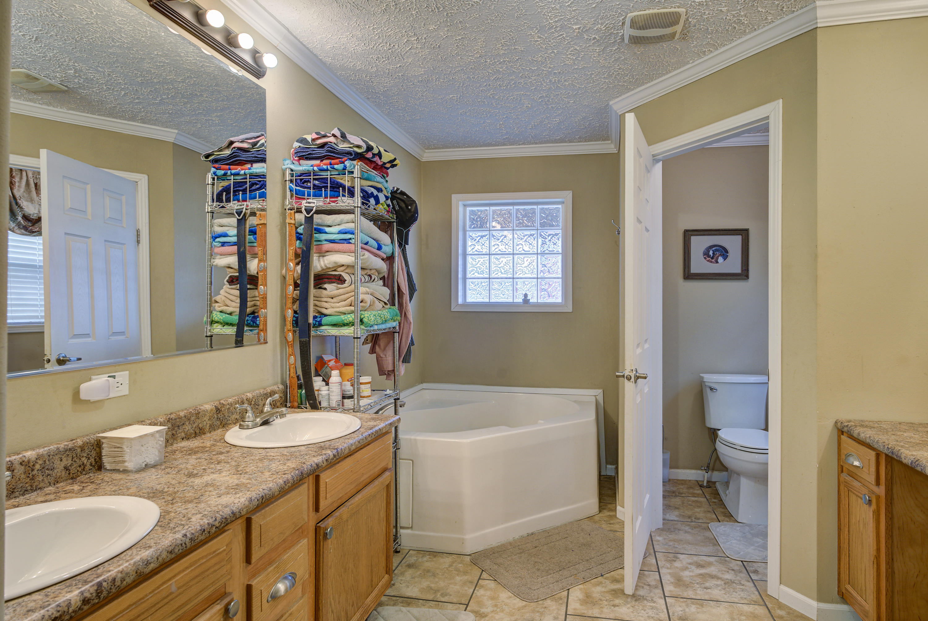 139 Cable Road Jonesborough, TN 37659 - Photo 16 of 47 Cable-Interior-11