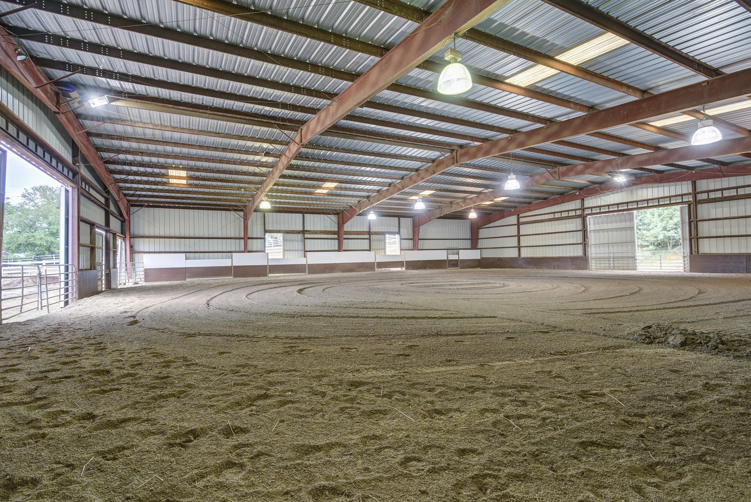 139 Cable Road Jonesborough, TN 37659 - Photo 34 of 47 Cable-Interior-40